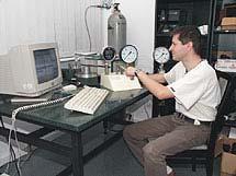 Laboratorium naszej Firmy Przedsiêbiorstwo Automatyzacji i Pomiarów INTROL sp. z o.o. Laboratorium Pomiarowe ul.