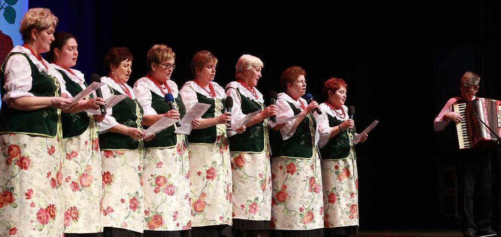 STYCZEŃ 2017 ŚWIĘTO KULTURY ŚLĄSKIEJ W TEATRZE ZIEMI RYBNICKIEJ 15 stycznia, już po raz dwunasty, na deskach Teatru Ziemi Rybnickiej odbył się Powiatowy Konkurs Kół Gospodyń