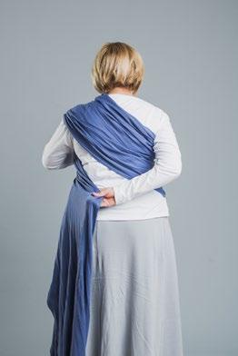 Taka chusta dodaje pewności w noszeniu świeżo upieczonym rodzicom. Chusty elastyczne są odpowiednie dla noworodków oraz niemowlaków do wagi 10 kg. WHY A STRETCHY WRAP?