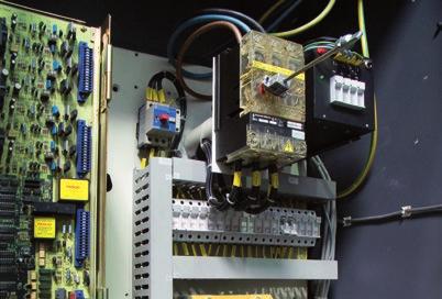 IV 1000 V CAT III Mierniki cęgowe F200 nadają się do