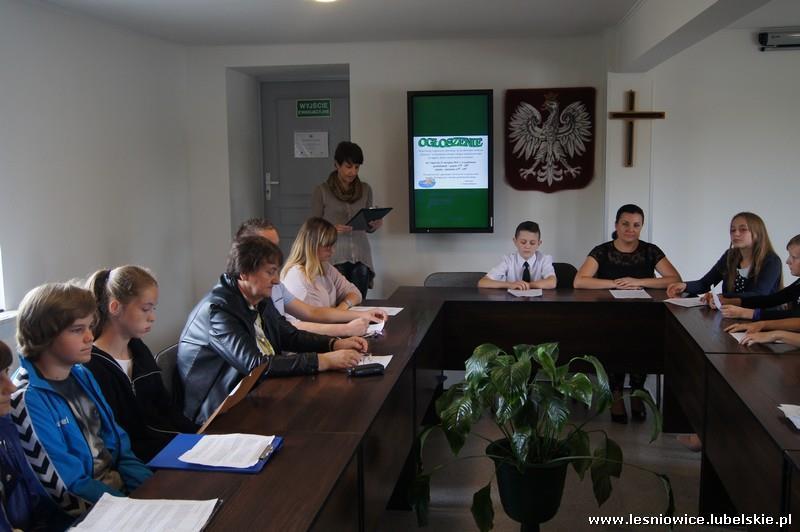 Bronisława Komorowskigo w 2012 roku W tym roku Honorowym Patronatm Narodowgo Czytania była Para Przydncka Agata i Andrzj Duda Ogólnopolska akcja publiczngo czytania wybitnych polskich dził litrackich