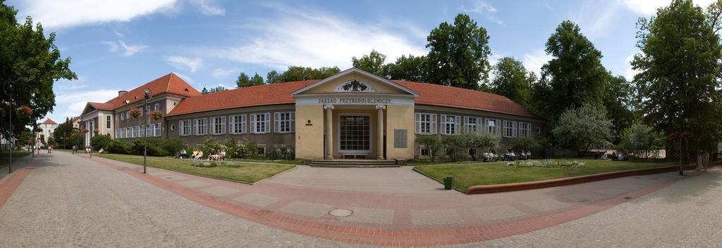 Przyszłość uzdrowiskowości w subregionie wałbrzyskim związana jest z przygotowaniem atrakcyjnej, innowacyjnej, i zróżnicowanej ze względu na rodzaj klienta, oferty, która musi obejmować usługi