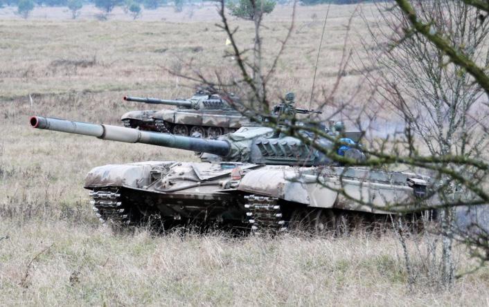 Najliczniejszym typem czołgu w Wojsku Polskim jest reprezentujący standard końca lat 70. T-72 w różnych odmianach. (Fot.