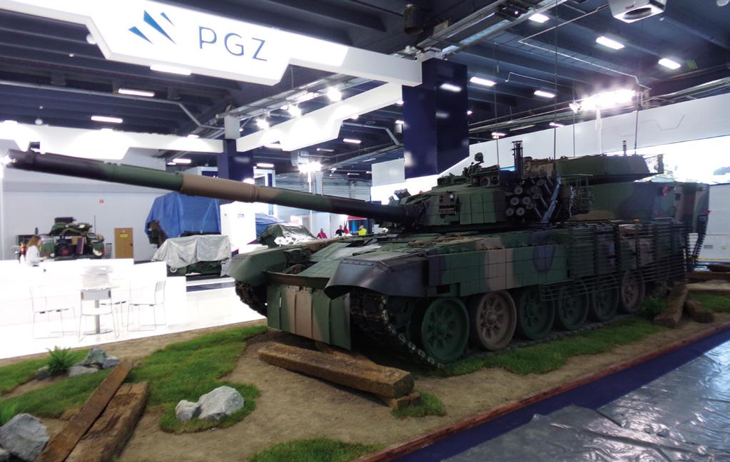 PT-91M2 jest propozycją budżetowej modernizacji PT-91 i T-72, skierowaną do Sił Zbrojnych RP, ale też użytkowników zagranicznych.
