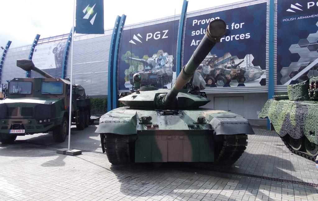 PT-17 to wspólne dzieło PGZ i Ukroboronopromu, będące propozycją eksportową w formie zaawansowanej modernizacji czołgu T-72 w kierunku standardu NATO.