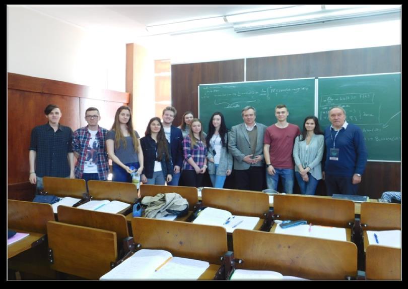 Bardzo istotne było spotkanie z samorządem studenckim, ponieważ w bezpośredniej rozmowie ze starszymi kolegami mogli dowiedzieć się więcej o życiu studenckim.