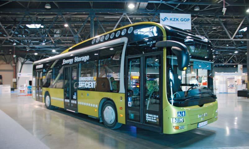 MAN Lion s City Hybrid Spółka Evobus Polska pokazała w Sosnowcu gazową odmianę Mercedesa Citaro, w oryginalnych srebrno-pomarańczowych barwach MPK Rzeszów.