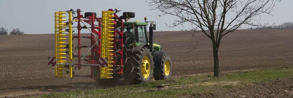 Składanie hydrauliczne umożliwia komfortowy i bezproblemowy transport po drogach