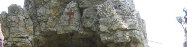 The limestone is of local origin of light grey, crème or beige colour, sparitic or organo-detrital texture and chaotic, generally compact and porous structure. Fig. 15.