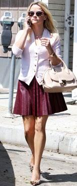TRENDY DLA NIEJ MAGAZYN CENTRUM HANDLOWO-ROZRYWKOWEGO AMBER REESE