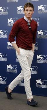 MAGAZYN CENTRUM HANDLOWO-ROZRYWKOWEGO AMBER EDDIE REDMAYNE Aktor,