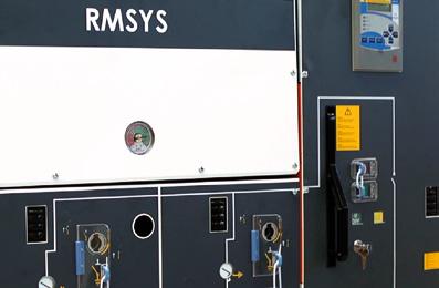 The possible combinations of position rotary switches (close, open, earthed) with vacuum circuit breakers or fuses assure to protect the outgoing circuits and/or transformers.