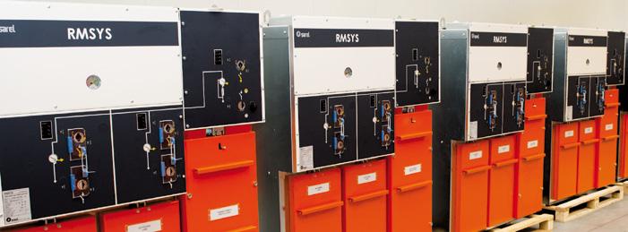 Wyłącznik próżniowy 7 Manometer Манометр Manometr 5 Bushing Проходные