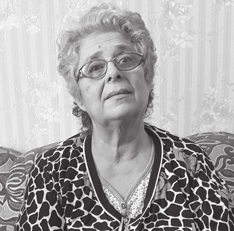 Pierwszą z nich była 70-letnia Raisa, która z radością przyjęła nas w swoim domu. Jesteśmy bardzo wdzięczni Panu Bogu za Jego po- Raisa moc w leczeniu Raisy.