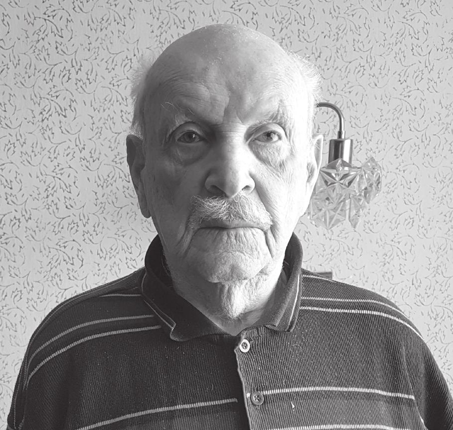 wanie winnickich Żydów w okrutnym czasie Holokaustu, otrzymali medal Sprawiedliwy Wśród Narodów Świata. w mohylewskim getcie. Siedem miesięcy temu zmarła jego żona Faina.