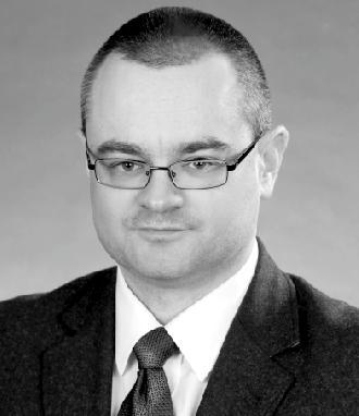 Atuty kierunku - KADRA dr Rafał Bucholski Radca prawny w spółkach prawa handlowego i administracji publicznej, Etatowy pracownik Samorządowego Kolegium Odwoławczego, Stały doradca Komisji