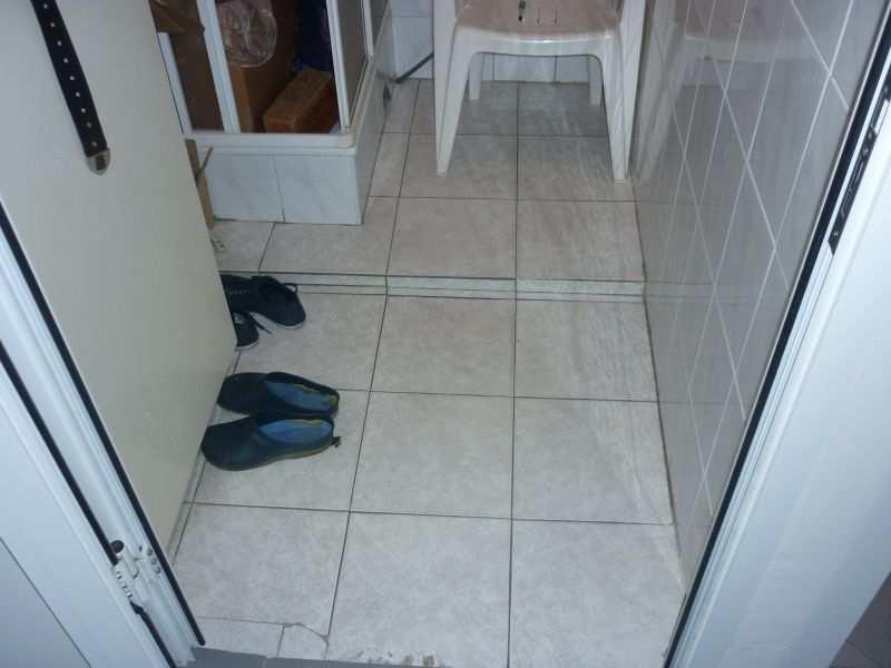1. Przebudowa pomieszczenia nr 52 - toaleta 1.5. Instalacje C.O. Str: 9 54 KNR 215-0412-02-03 WACETOB Warszawa 1,000 szt.