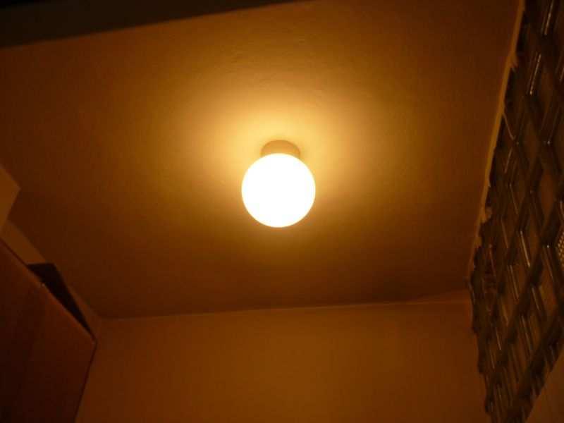 2. Przebudowa pomieszczenia nr 53 - szatnia 2.8. Instalacje wentylacyjne Str: 13 2.9 Instalacje elektryczne 85 KNR 403-1135-02-00 IZOiEPB ORGBUD W-wa 2,000 szt.