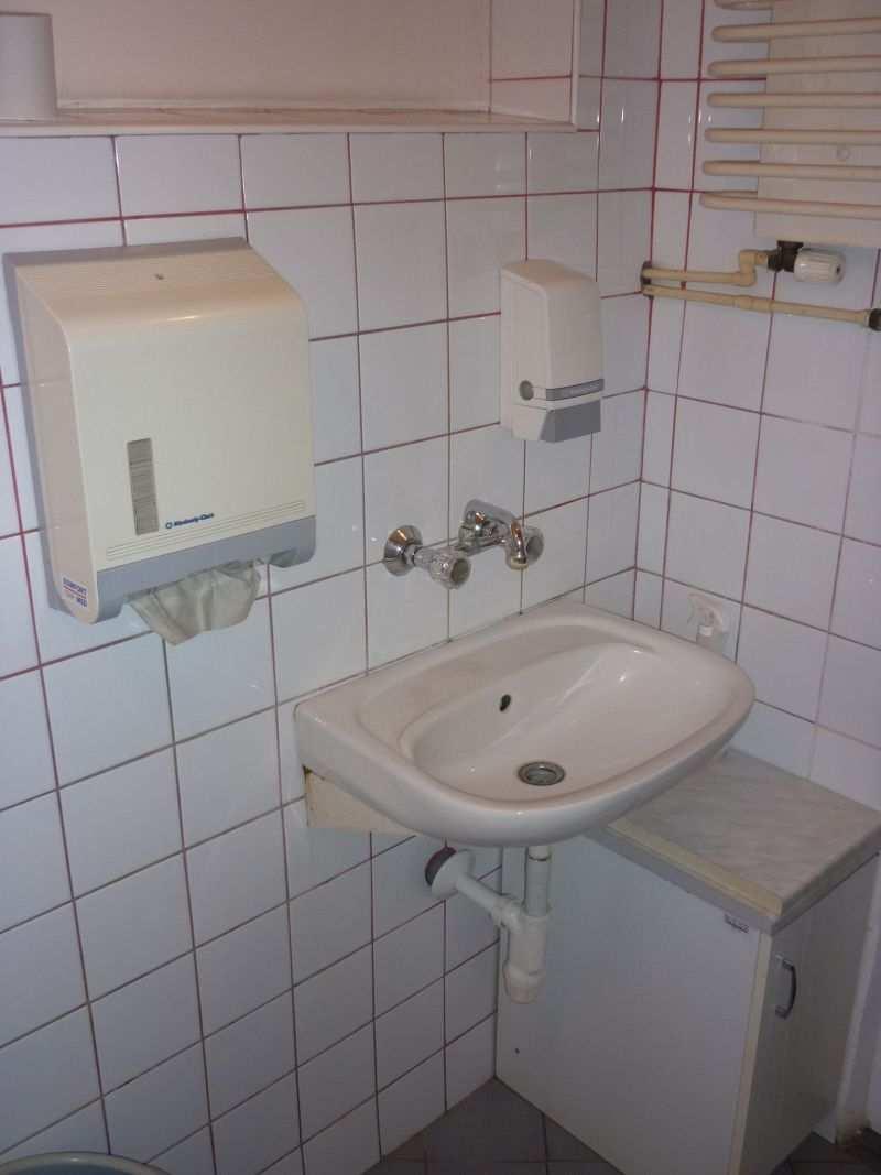 3. Przebudowa pomieszczenia nr 54 - szatnia 3.12.
