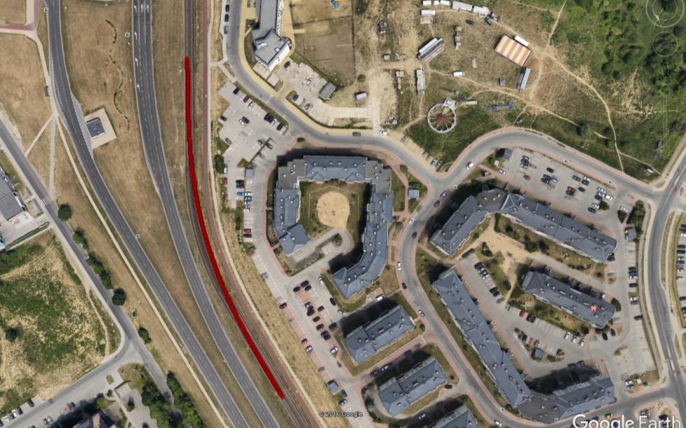 Projektowanie tras tramwajowych przy wykorzystaniu mobilnych pomiarów 401 Następnie wykonano analizę dotyczącą zmniejszenia czasu przejazdu i likwidacji ograniczeń prędkości wynikających z