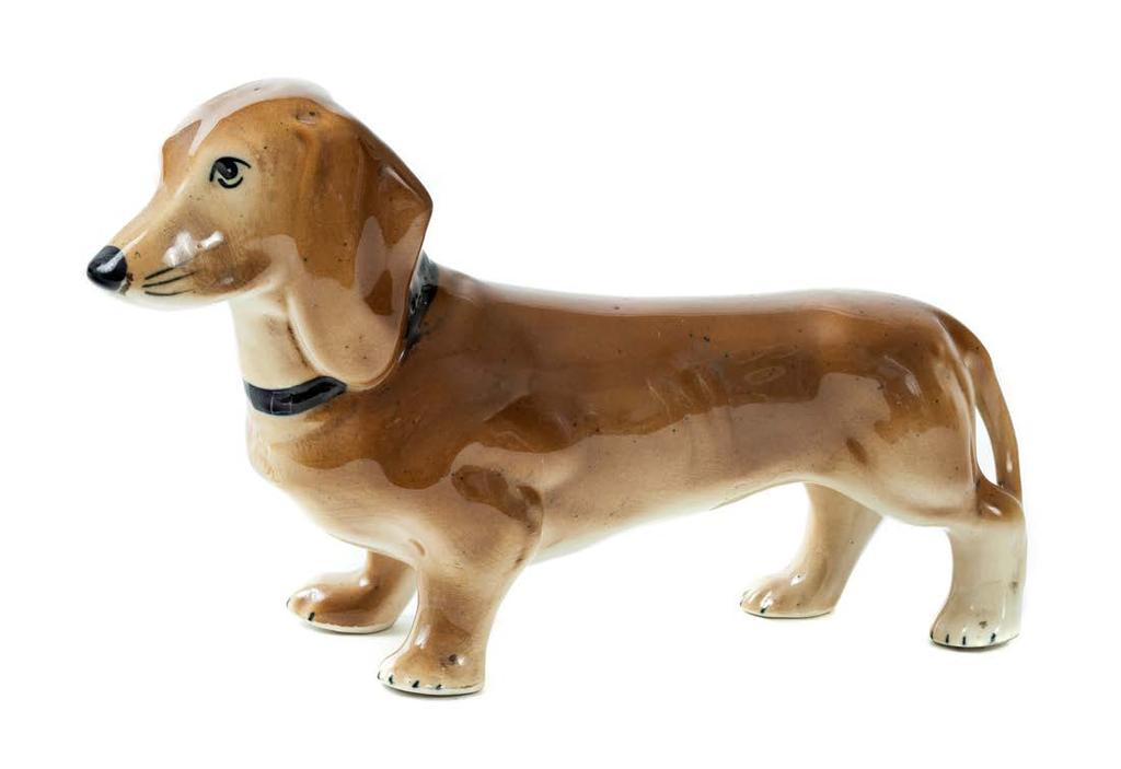 36 34. Figurka Jamnik Chodzież Zakłady Porcelany i Porcelitu w Chodzieży, lata 60. XX w.