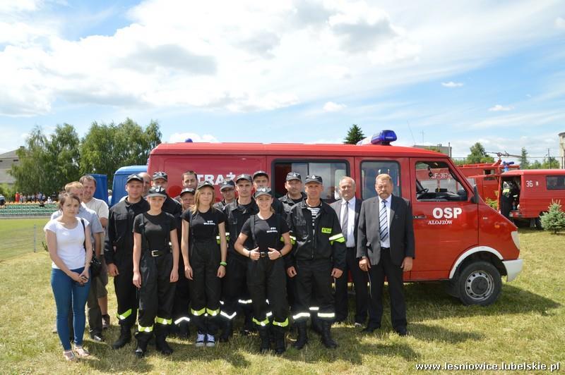 Otrzymali oni z rąk Pana Wiesława Radzięciaka oraz Pana Marcina Sadowskiego trenera, drobne upominki. Serdecznie gratulujemy uzyskanych wyników!