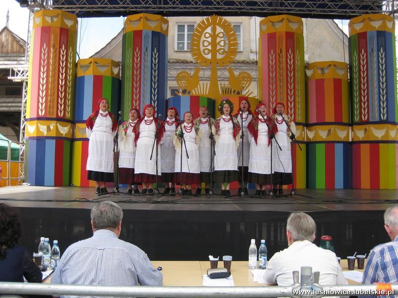 49 Ogólnopolski Festiwal Kapel i Śpiewaków Ludowych W dniach 26 28 czerwca 2015 r. w Kazimierzu Dolnym nad Wisłą odbył się 49 Ogólnopolski Festiwal Kapel i Śpiewaków Ludowych.