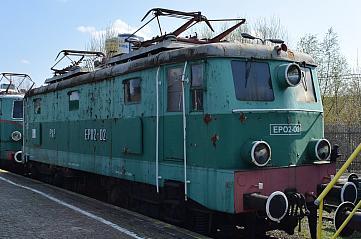 18. lokomotywa elektryczna pasażerska EP02-02 Długość ze