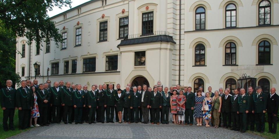 wystawy zaprojektował plakietę, wykonaną przez członka klubu Sławomira Studzińskiego (firma NEST) oraz napisał książkę Myśliwska Galicja, zawierającą kalendarium galicyjskiego łowiectwa do 1939 r.