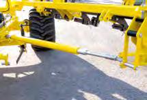 Brona STRIEGEL PRO może zostać dodatkowo wyposażona w siewnik ALFA DRILL o pojemności 800 l.