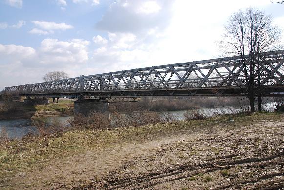 Zastosowanie analizy typu LCCA do oceny wariantów modernizacyjnych 205 już starego mostu drogowo-kolejowego przez Wisłę w Fordonie z 1893 r.