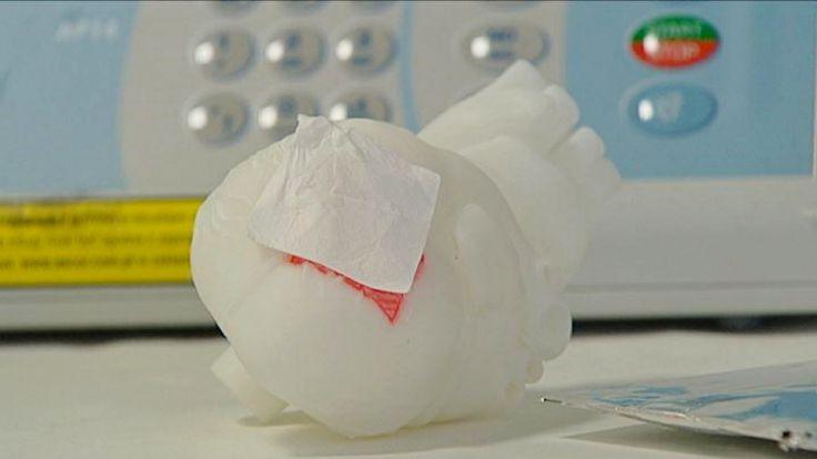 BIOMATERIAŁY DLA MEDYCYNY REKONSTRUKCYJNEJ Biodegradowalne podłoża polimerowe NOWE BIODEGRADOWALNE ELASTOMEROWE PODŁOŻA DLA MEDYCYNY REGENERACYJNEJ SERCA Kierownik