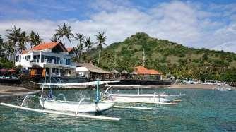 Dzień 4 Ubud wioski, pola ryżowe, tradycja Poranne śniadanie. Dzisiejszego dnia poznamy życie lokalnej ludności żyjącej na wsi.