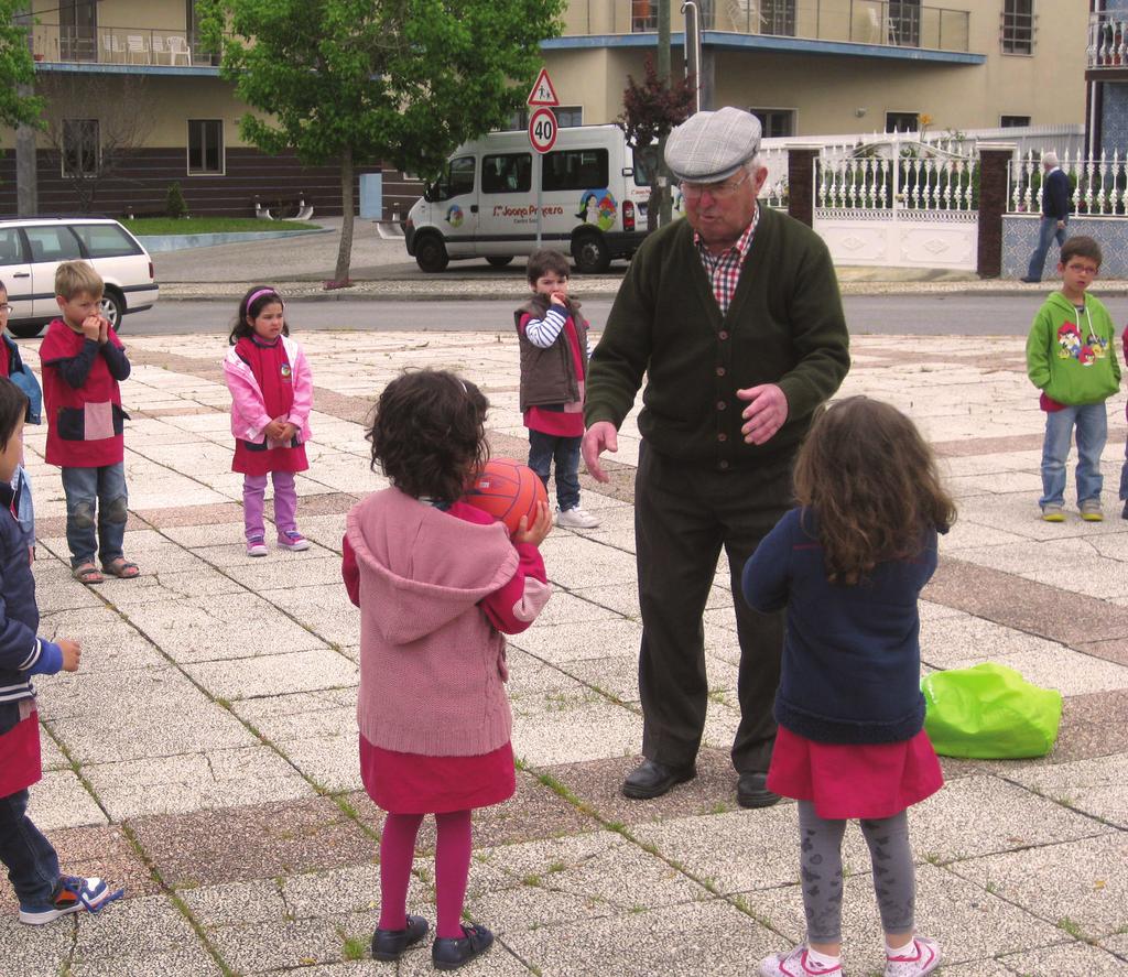 Ponosni smo, da nadaljujemo s tkanjem preproge generacij.