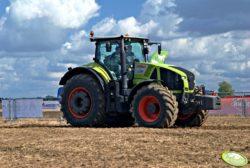 .pl https://www..pl Jaki jest najpotężniejszy traktor, który w ostatnich trzech latach trafił do polskiego gospodarstwa? Na zakup ciągnika o mocy 570 KM zdecydowano się w 2015 r.