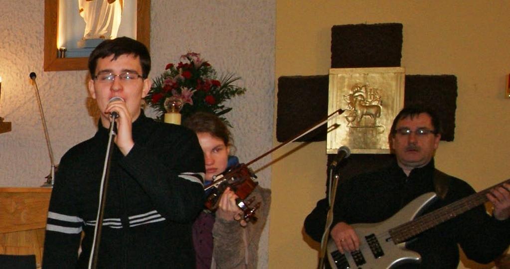 Cieszymy się z obecności zespołu w naszych skromnych progach i dziękujemy za koncert!