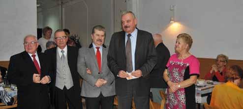 TURNIEJ KAPEL w Klubie Osiedlowym Ustronie Zarząd Spółdzielni Mieszkaniowej Ustronie organizuje dla mieszkańców osiedla od dnia 11.10.2014 r.