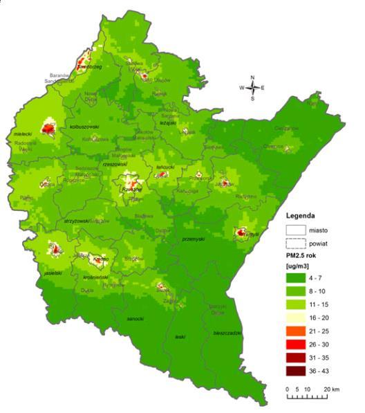 Mapa 9 Rozkład stężeń pyłu zawieszonego PM2,5 stężenia roczne na terenie województwa podkarpackiego w 2015 roku Źródło: Roczna ocena jakości powietrza w województwie podkarpackim w 2015 r.