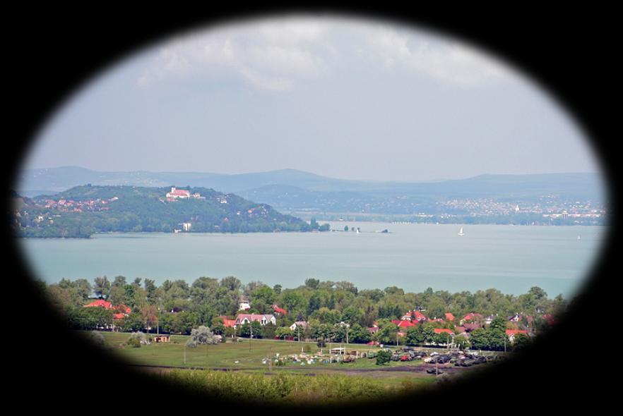 drugą stronę jeziora do