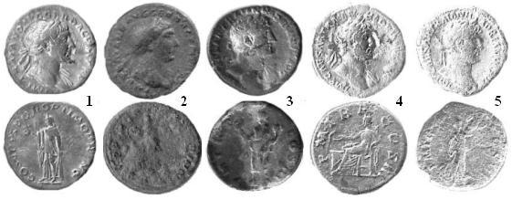 14 3.H a d ri a n, denar, lata 119-122, Rzym, RIC II 80. (zdj. 3) Av. Głowa w wieńcu laur. w pr. z draperią na l. ramieniu, w otoku: IMP CAESAR TRAIAN HADRIANVS AVG; Rv. Aeternitas stojąca w l.