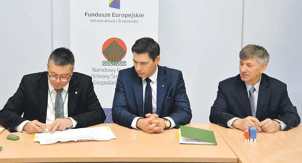 17.30 odsłoni swoją tabliczkę na Skwerze Podróżników, a pół godziny później w Miejskiej Bibliotece Publicznej (ul.