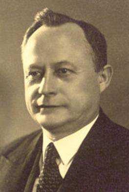 24 DWA MEDALE ALFONSA HOFFMANNA Dariusz Świsulski Oddział Gdański Polskiego Towarzystwa Numizmatycznego W artykule "Medale Politechniki Gdańskiej" w nr 100 Gdańskich Zeszytów Numizmatycznych z 2011