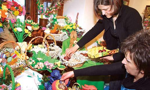 12 kwietnia 2009 nr 15/812 I Życzenia Pasterza Kościoła tarnowskiego Ziemia ojczyzna życia Tej nocy, kiedy we wnętrzu Ziemi zaczęło znowu bić Jego serce, świat przestał być pusty i szary.