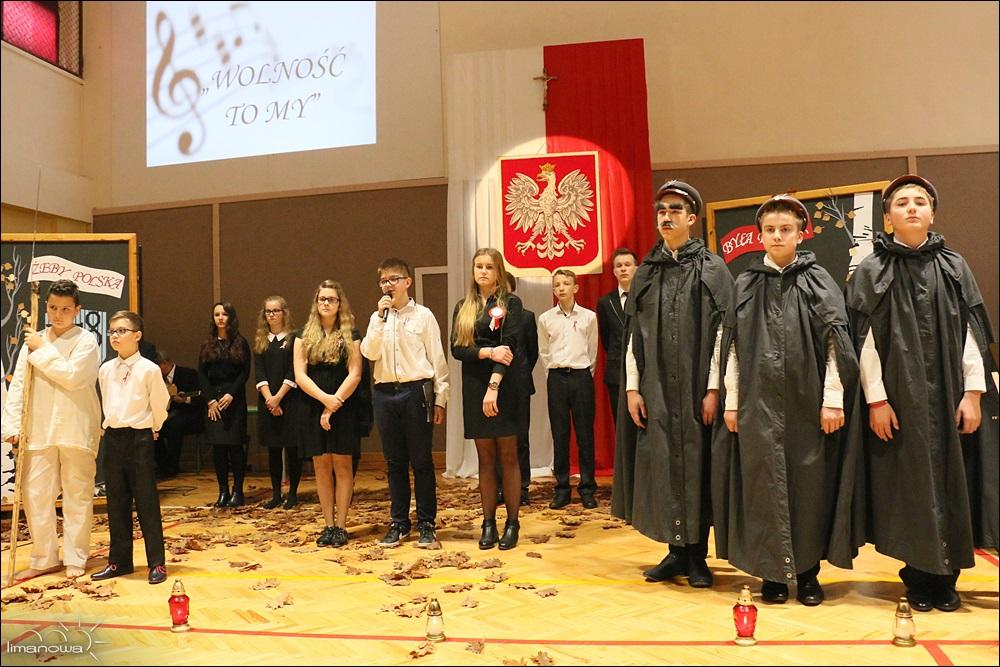 Młodzież naszej szkoły po raz kolejny udowodniła, że jest niezwykle utalentowana i wrażliwa.