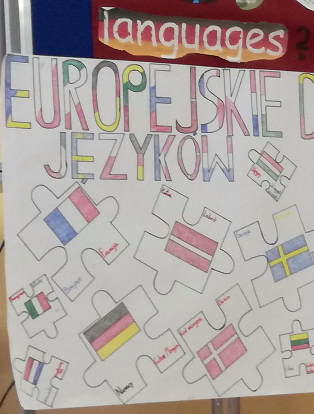 wojskowy cmentarz francuski Spoczywają tam chrześcijanie jak i muzułmanie Wycieczka była naprawdę fascynująca i pouczająca Poznaliśmy