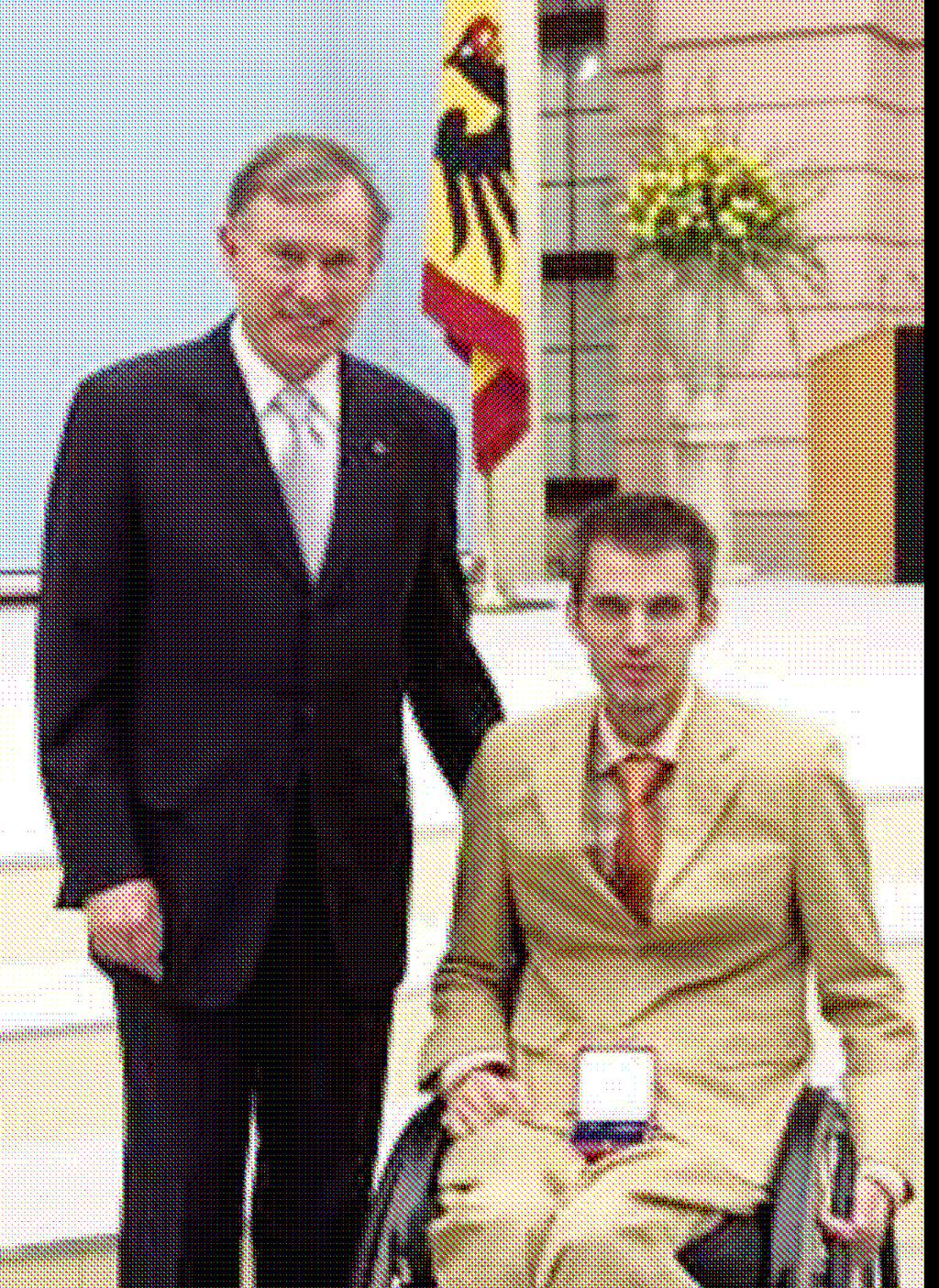 Obecni byli takŝe Minister Spraw Zagranicznych Otto Schily, Prezes Komitelu Olimpijskiego Klaus Steinbach oraz Prezes Niemieckie federacji Sportu Manfred von Richtofen.