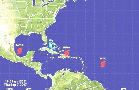Zadanie 9. (5 p.) Jeden z największych żywiołów w historii - huragan Irma - w nocy z piątku na sobotę zaatakował wybrzeże Kuby.