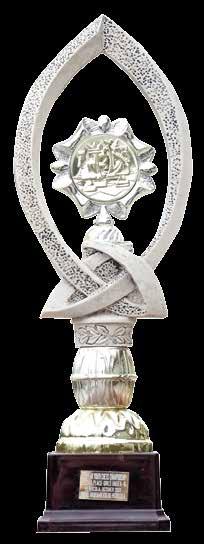 międzynarodowy.