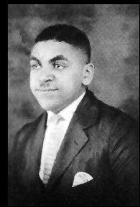 Fats Waller - Ain't Misbehavin' Historia tego utworu jest spowita legendą. Weller lubił opowiadać, że napisał go w więzieniu poczas odbywania kary za niepłacenie alimentów.