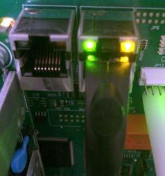 Rozwiązywanie problemów 6-19 Problemy z komunikacją w sieci Ethernet Problem Problem z komunikacją z ekranem dotykowym Diagnozowanie problemów z siecią Ethernet Rozmieszczenie elementów na płycie